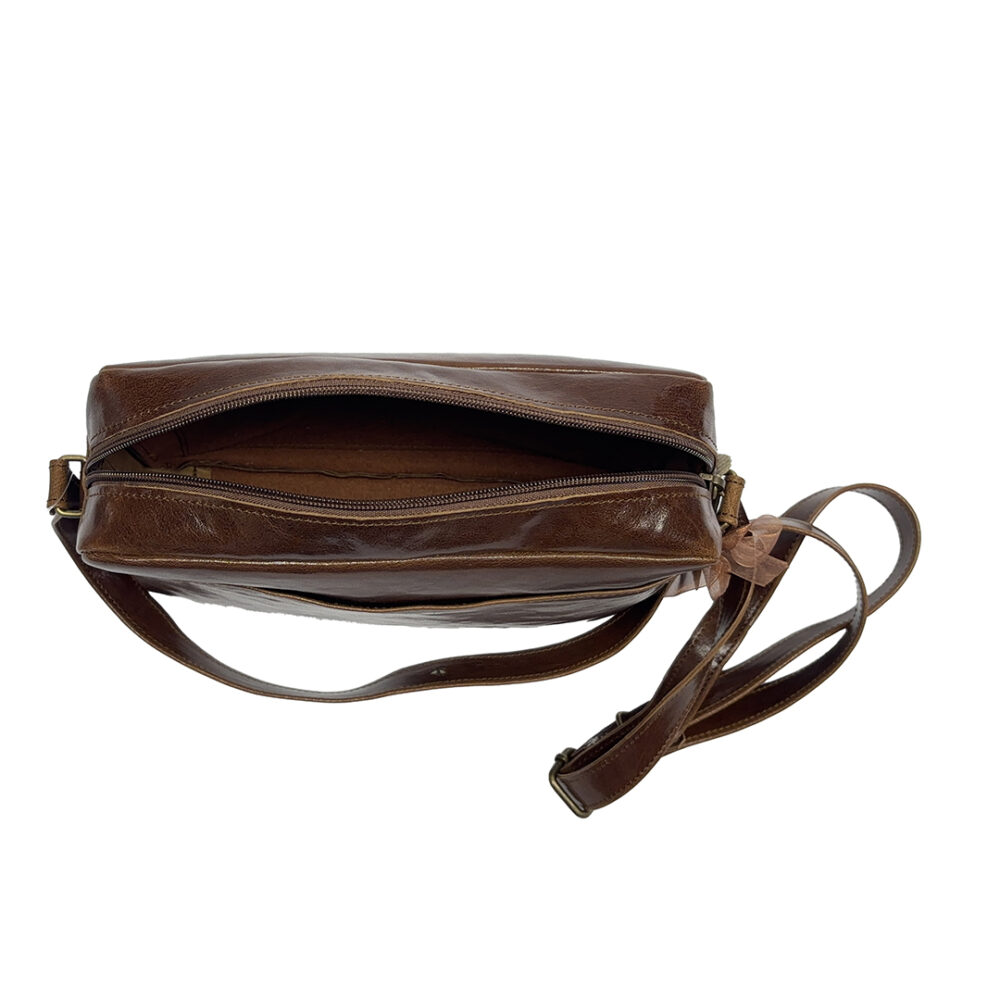 Trotteur - Brou de noix vernis – Image 4