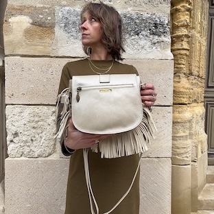 Collection Bohème - Sac Jeannette à franges - Nacré – Image 3